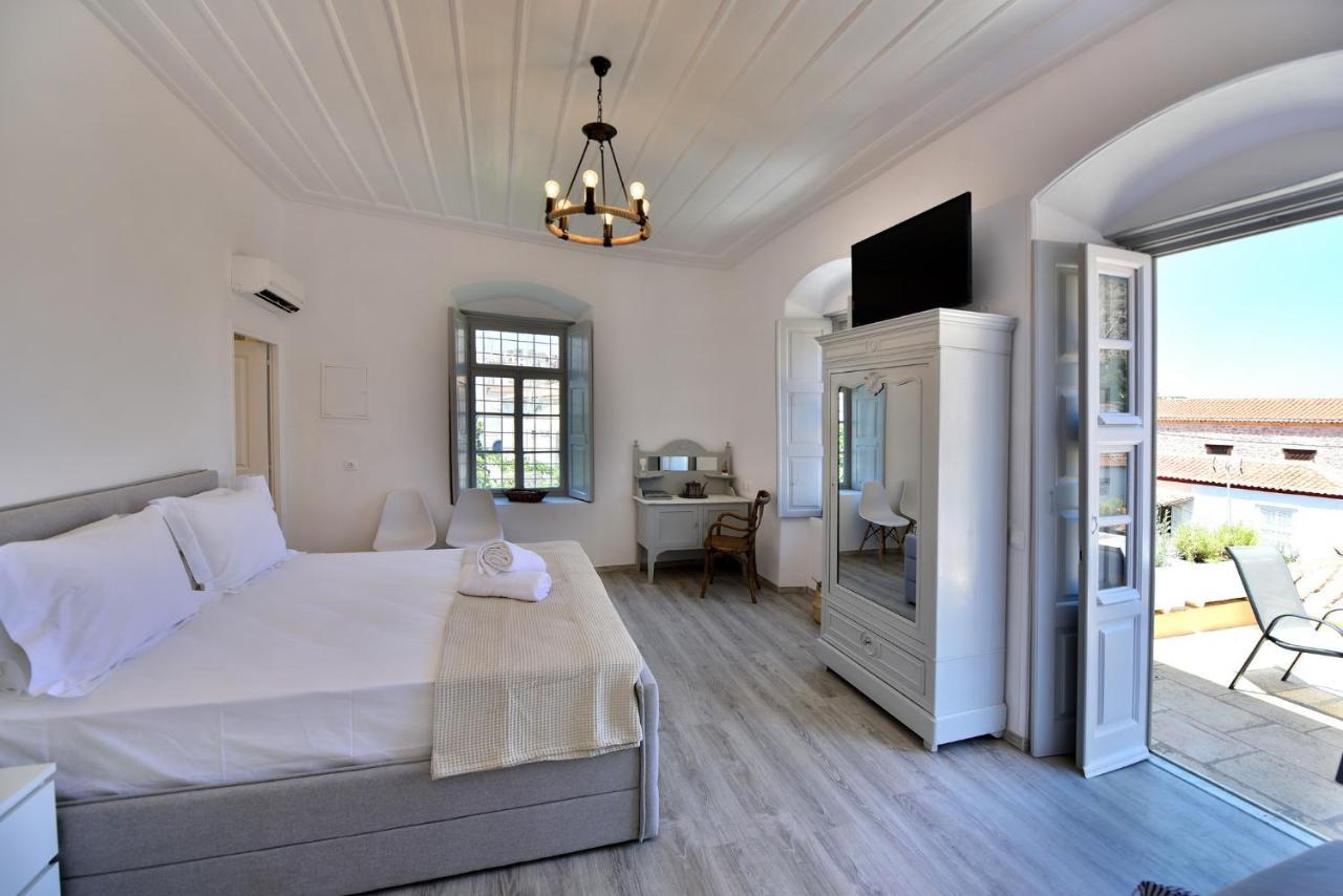 Hydra Art Suites Екстер'єр фото