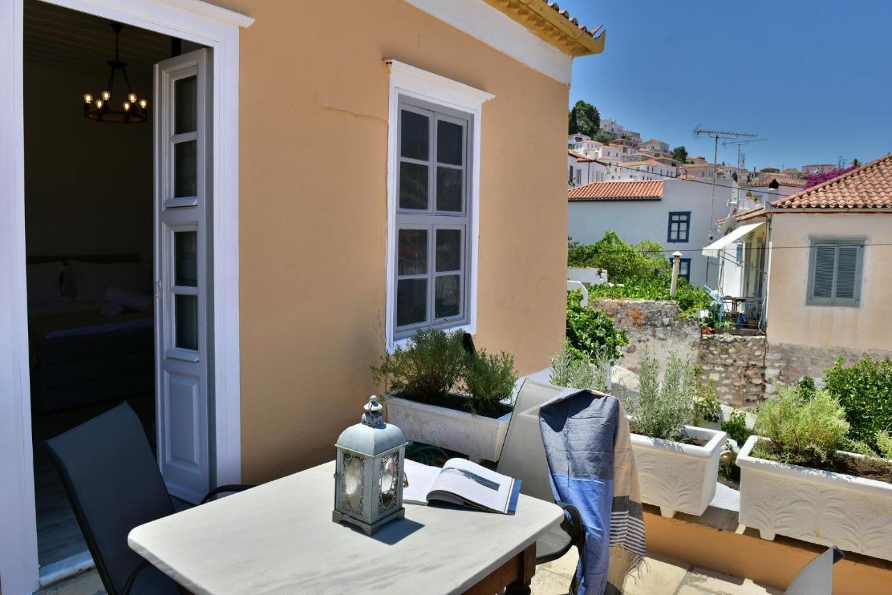 Hydra Art Suites Екстер'єр фото