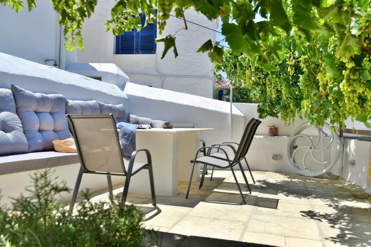 Hydra Art Suites Екстер'єр фото